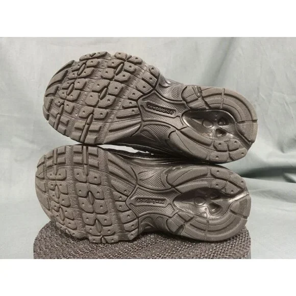 New Balance 740 Bungee Lace Sneakers PZ740BM Black Grey Kids Size 1 NEW NO BOX! - Picture 11 of 11